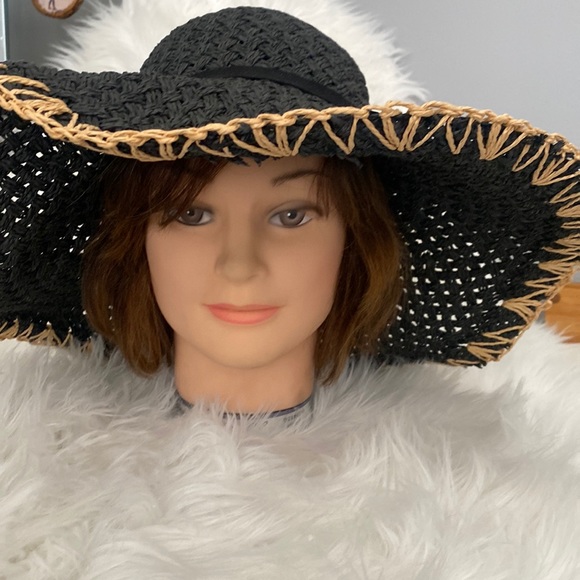 Volcom straw hat style # “I’m charmed hat” ✨NEW✨ - Picture 1 of 6